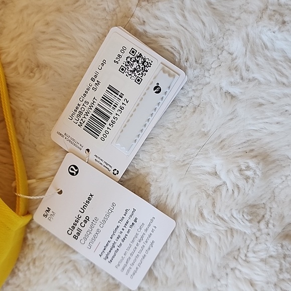 Lululemon Classic Unisex Yellow Cap - Picture 3 of 3